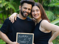 Rahul and <i class="tbold">disha</i> to embrace parenthood