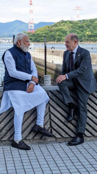 PM Modi with German <i class="tbold">chancellor</i> Olaf Schloz​