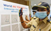 See the latest photos of <i class="tbold">pledge against tobacco use</i>