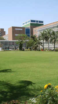 1. All India Institute of Medical Sciences, Delhi