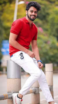 Young mega hero cameo in Pawan Kalyan's film - TeluguBulletin.com