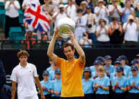New pictures of <i class="tbold">murray wins</i>