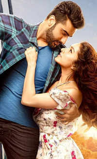 <i class="tbold">half girlfriend</i>