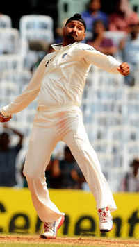 ​<i class="tbold">harbhajan</i> Singh (India): 25 five-wicket hauls