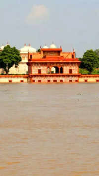 ​Yamuna water enters Baby Taj in Agra
