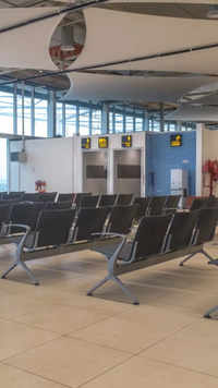 Waiting area at <i class="tbold">airport</i>