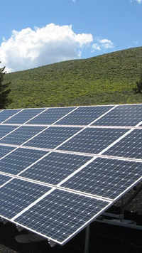 High-efficiency solar <i class="tbold">pv modules</i>