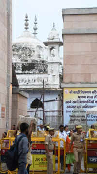 ​<i class="tbold">hindu activists</i> claim a temple existed earlier at the site​