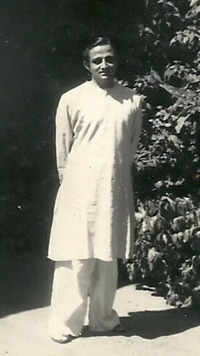 Dr. Vikram Sarabhai (1919–<i class="tbold">1971</i>)