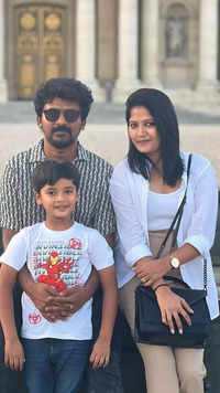 'Jailer' <i class="tbold">director nelson</i> Dilipkumar's family pictures