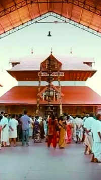 See the latest photos of <i class="tbold">guruvayur sree krishna temple</i>