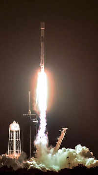 <i class="tbold">faa</i> Delays Starship Launch Approval