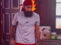 The first Sikh contestant in <i class="tbold">big brother</i>