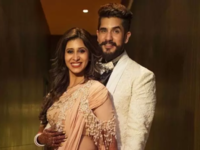 Kishwer Merchant - <i class="tbold">suyyash rai</i>