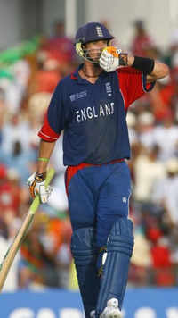 ​Kevin Pietersen (ENG, 2007): 104 off 122 balls
