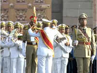 ​<i class="tbold">rashtriya ekta diwas</i> Parade observed