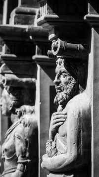 The Greek ruler who sent Megathenes to the court of <i class="tbold">chandragupta maurya</i> was
