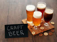 <i class="tbold">craft beer</i>s