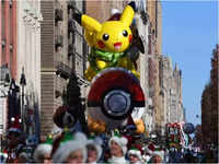 <i class="tbold">macy's thanksgiving day parade</i> in New York
