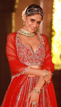 Ayesha Singh's 15 bridal lehengas for <i class="tbold">wedding season</i>