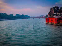 ​Ganga <i class="tbold">jal</i> and environmental research