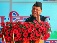 Uttrakhand CM attends <i class="tbold">vijay diwas</i> event in his state