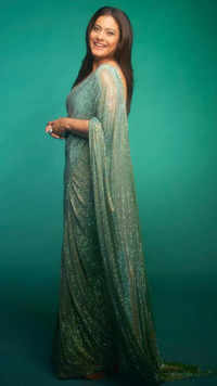 Kajol serves <i class="tbold">wedding</i>-ready look in a pre-draped sequinned mint green saree