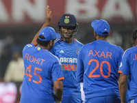 Rohit's praise for Jaiswal and <i class="tbold">dube</i>