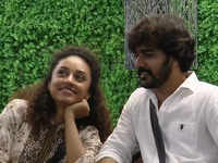 ​Finding love in the <i class="tbold">bigg boss house</i>​