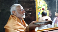 PM Modi offers prayers at Guruvayur temple on second day of Kerala visit