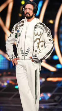 Bigg Boss Kannada 10: Host ​<i class="tbold">kiccha</i> Sudeep's stylish finale look highlights 'K'-crowned jacket​