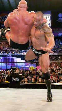 WrestleMania <i class="tbold">xix</i> (2003)