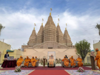 Inauguration of the Hindu <i class="tbold">temple</i>