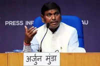 <i class="tbold">union minister</i> ready for discussions