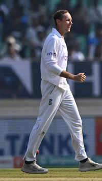 Hartley strikes in his first over to dismiss <i class="tbold">patidar</i>