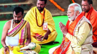 WATCH: UK-based Odisha woman goes viral with saree-clad marathon