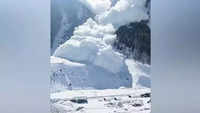 Avalanche in Gulmarg