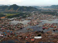 Indian Ocean Earthquake and <i class="tbold">tsunami</i> (2004)