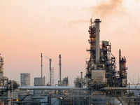 ​Largest <i class="tbold">oil</i> refinery complex​