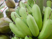 ​​5 Interesting dish made with raw <i class="tbold">banana</i> peels​