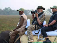 PM Modi's 'elephant <i class="tbold">safari</i>'