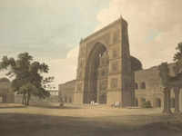 7. Lal Darwaza Masjid, <i class="tbold">jaunpur</i>