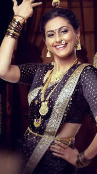 Baakiyalakshmi actress Reshma Pasupuleti's glamorous look​