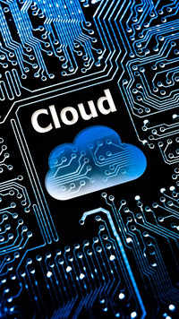 Cloud <i class="tbold">computing</i>