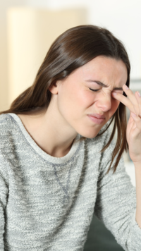 ​Dry eyes with itching or burning