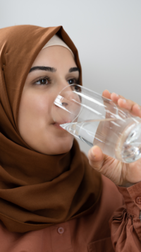 ​​Best ways to deal with <i class="tbold">thirst</i> during Ramadan​