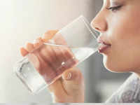 ​​7 Benefits of drinking hot water​