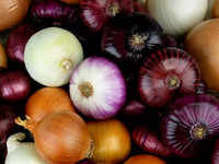 Tips to <i class="tbold">maxim</i>ize onions' shelf life
