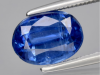 Blue <i class="tbold">sapphire</i> vs Kyanite