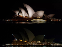 Sydney <i class="tbold">opera</i> House, Australia